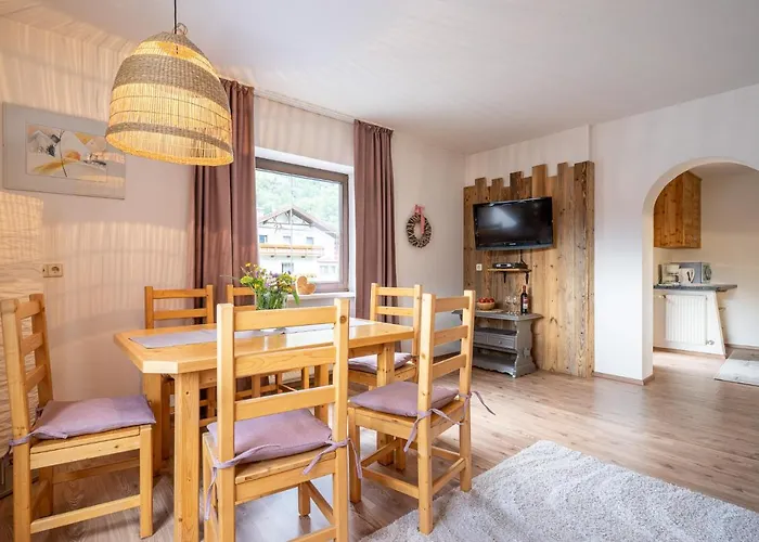 Daire Residenz Schatz *