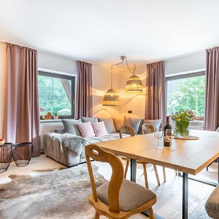 Residenz Schatz Apartamento Oetz